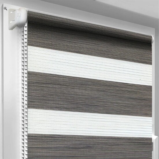 Рулонные шторы День Ночь в гостиную